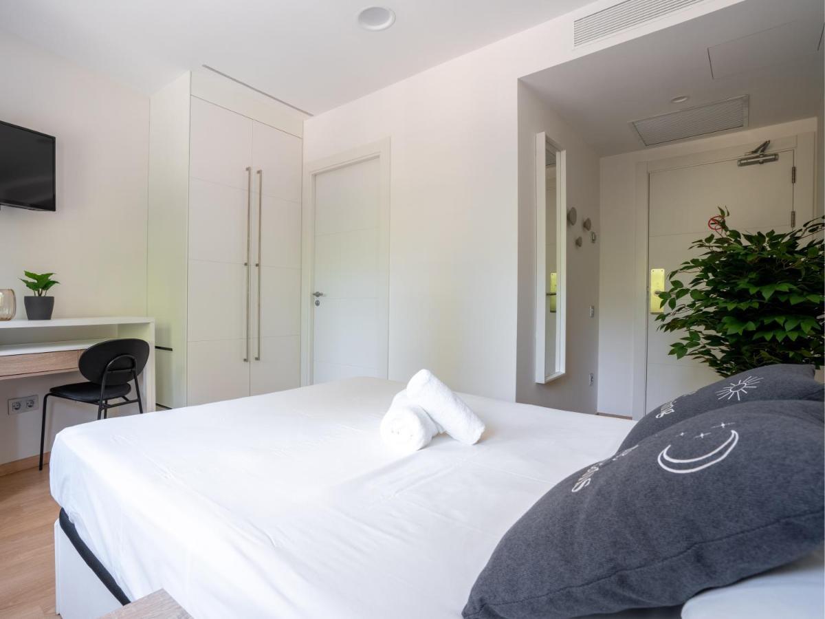 Hotel Limehome Carrer De Fontcoberta - Digital Access Barcellona